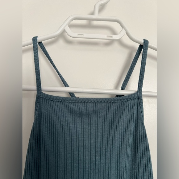 *NWT* FOREVER 21 TEAL RIBBED BODYSUIT - MEDIUM - Picture 3 of 7